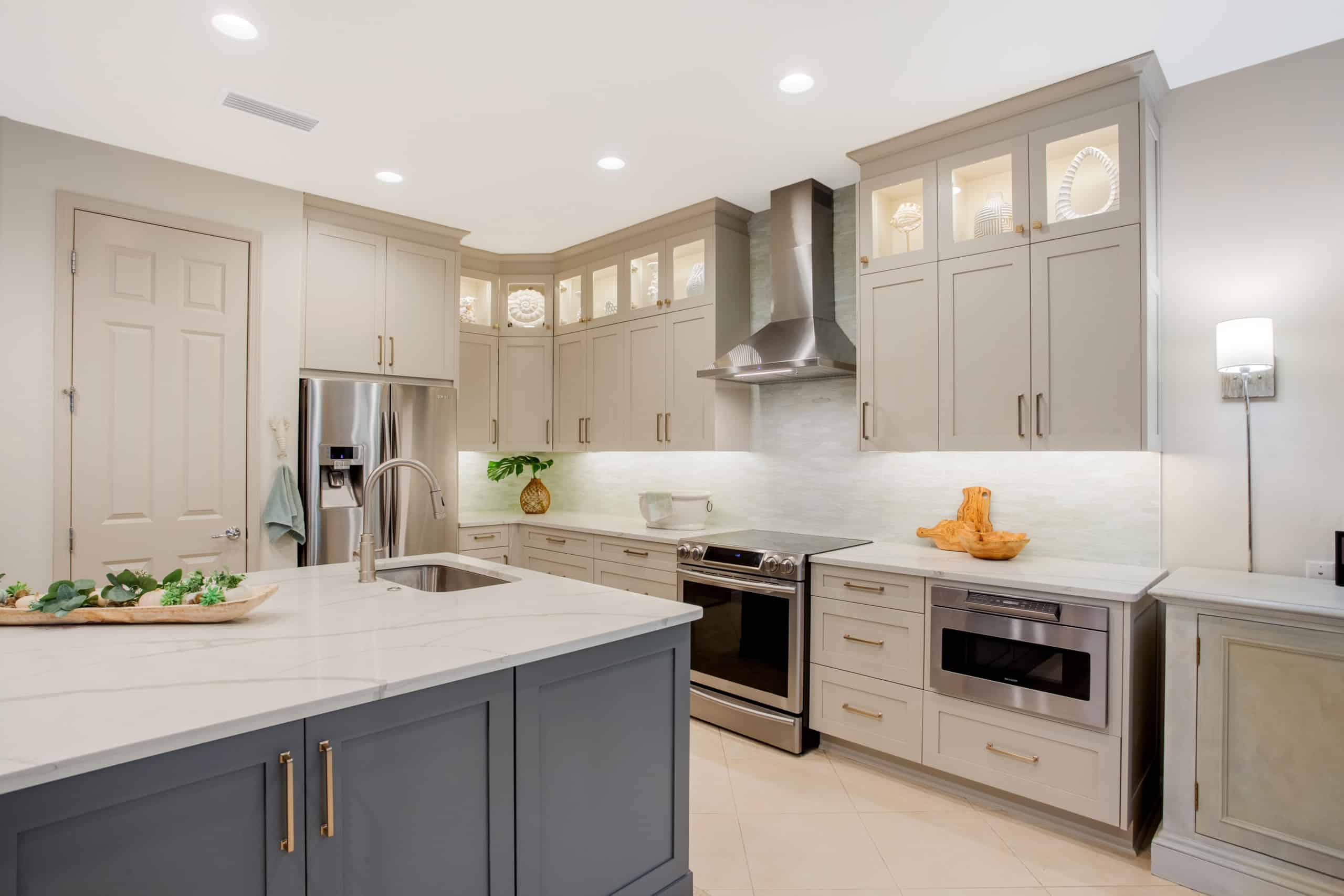 Lavish on Wellborn Cabinetry